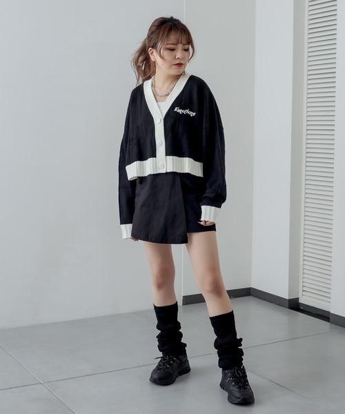 RASVOA(ラスボア)の「デイジー?レッグウォーマー(レッグウォーマー・レディース・ブラック/オフホワイト・FREE)」の4枚目の写真