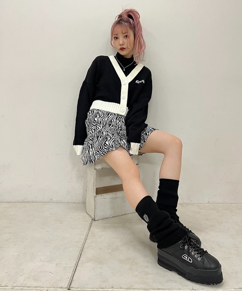 RASVOA(ラスボア)の「デイジー?レッグウォーマー(レッグウォーマー・レディース・ブラック/オフホワイト・FREE)」の11枚目の写真
