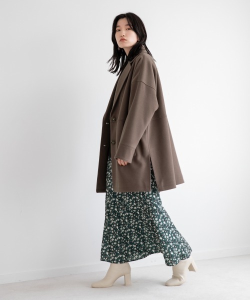 LOWRYS FARM(ローリーズファーム)の「ウールライクボックスジャケット 952581(テーラードジャケット・レディース・ブラウン/ブルー/グリーン/アイボリー・FREE)」の17枚目の写真