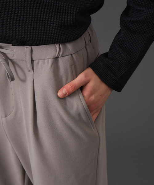 ABAHOUSE（アバハウス）の「【セットアップ対応】ツイルジャージ イージーパンツスラックス（スラックス・メンズ・ダークベージュ/グレイッシュベージュ/グリーン系その他・46/44/48）」の5枚目の写真