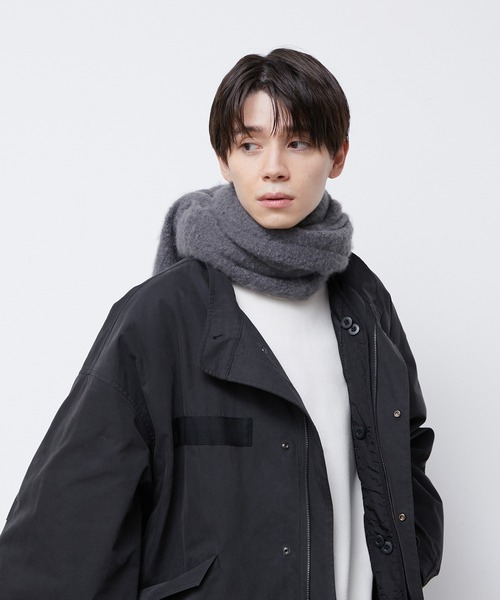 JUNRED（ジュンレッド）の「ボリュームカラーマフラー（マフラー・メンズ・チャコールグレー/ライトグレー/ブラック/キナリ/ブラウン系その他2/ブルー系その他4・FREE）」の4枚目の写真