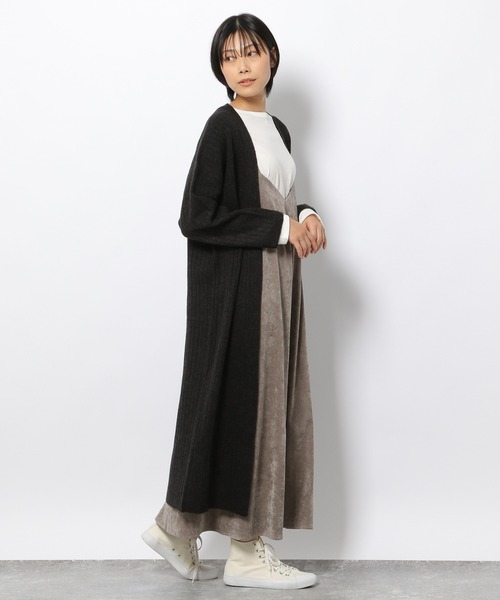 LAKOLE(ラコレ)の「ストレッチベロアキャミワンピース / 229324(ワンピース・レディース・ブラック/キャメル/グレイッシュベージュ・SMALL/MEDIUM)」の12枚目の写真