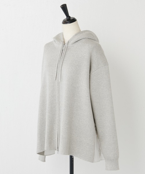 BEARDSLEY（ビアズリー）の「テープ刺繍ニットパーカー（カーディガン/ボレロ・レディース・ブラック/グレー・FREE）」の11枚目の写真