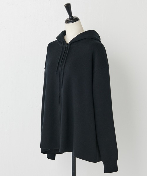 BEARDSLEY（ビアズリー）の「テープ刺繍ニットパーカー（カーディガン/ボレロ・レディース・ブラック/グレー・FREE）」の22枚目の写真