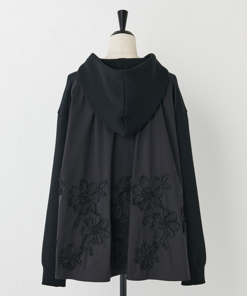 BEARDSLEY（ビアズリー）の「テープ刺繍ニットパーカー（カーディガン/ボレロ・レディース・ブラック/グレー・FREE）」の5枚目の写真