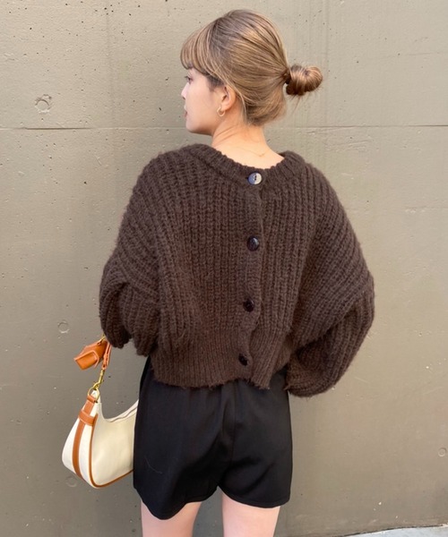 one after another NICE CLAUP(ワンアフターアナザーナイスクラップ)の「前後2wayクルーネックカーディガン(カーディガン/ボレロ・レディース・オレンジ/ピンク/オフホワイト/ブラウン・FREE)」の7枚目の写真