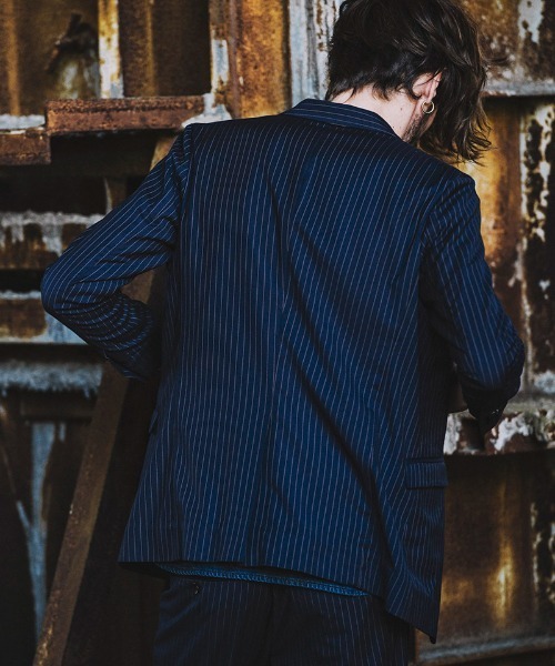 NO ID.(ノーアイディ)の「mj8402-ピークドラペル2B-JKT ジャケット(テーラードジャケット・メンズ・チェック/ブラック/ネイビー・2/3/1)」の4枚目の写真