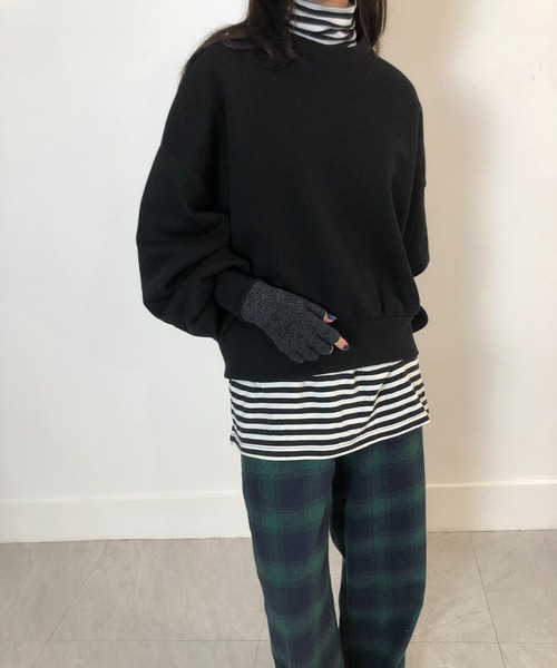 me+em select裏起毛グラフィックロゴボリュームオーバースウェット. me+em select（ミームセレクト）の「※【 2color 】裏起毛