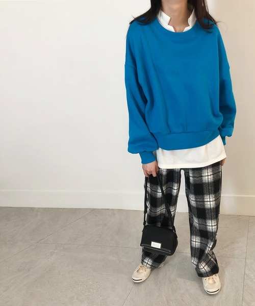 me+em select(ミームセレクト)の「ボリュームスリーブスウェットプルオーバー【裏起毛】(スウェット・レディース・ブラック/グレー/オレンジ/ブルー/グリーン/オートミール・FREE)」の10枚目の写真