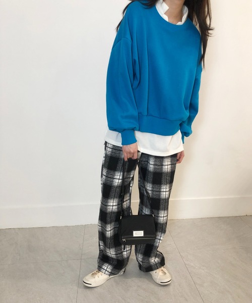 me+em select(ミームセレクト)の「ボリュームスリーブスウェットプルオーバー【裏起毛】(スウェット・レディース・ブラック/グレー/オレンジ/ブルー/グリーン/オートミール・FREE)」の11枚目の写真