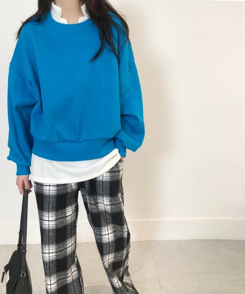 me+em select(ミームセレクト)の「ボリュームスリーブスウェットプルオーバー【裏起毛】(スウェット・レディース・ブラック/グレー/オレンジ/ブルー/グリーン/オートミール・FREE)」の13枚目の写真