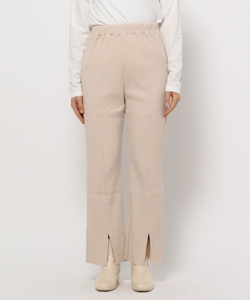 LOWRYS FARM(ローリーズファーム)の「セルフカットスリットリブパンツ 264134(その他パンツ・レディース・ブラック/パープル/グリーン/アイボリー・FREE/ショート)」の5枚目の写真