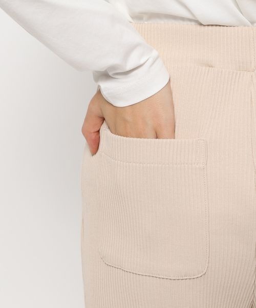 LOWRYS FARM(ローリーズファーム)の「セルフカットスリットリブパンツ 264134(その他パンツ・レディース・ブラック/パープル/グリーン/アイボリー・FREE/ショート)」の10枚目の写真