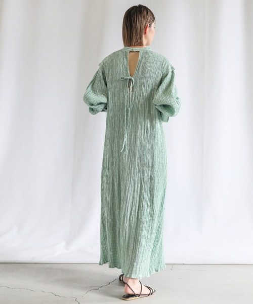 select MOCA（セレクトモカ）の「バックリボンクリンクルロングワンピース（ワンピース・レディース・ブラック/グリーン/アイボリー・FREE）」の4枚目の写真