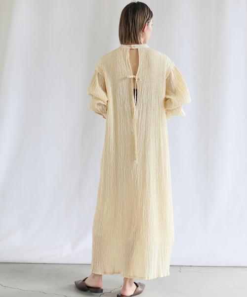 select MOCA（セレクトモカ）の「バックリボンクリンクルロングワンピース（ワンピース・レディース・ブラック/グリーン/アイボリー・FREE）」の19枚目の写真