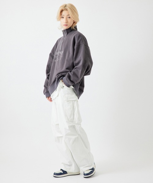 re_k by JUNRED（レクバイジュンレッド）の「【　re_k by JUNRED　】タイポグラフィックスタンドハーフジップバルーンスウェット（スウェット・メンズ・ホワイト/ラベンダー/チャコールグレー・S/L/LL/M）」の19枚目の写真