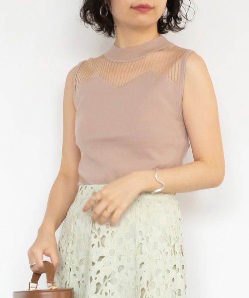 RANDA（ランダ）の「シースルーノースリーブニット（ニット/セーター・レディース・ブラック/ベージュ/グレイッシュベージュ・FREE）」の3枚目の写真