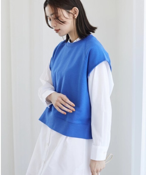 Green Parks(グリーンパークス)の「ショート丈ラグランベスト(ベスト・レディース・サックスブルー/ブルー/グリーン・FREE)」の1枚目の写真