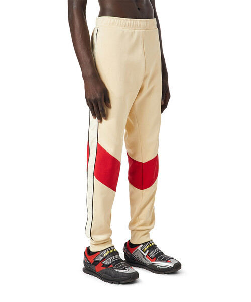 DIESEL（ディーゼル）の「メンズ パンツ スウェットパンツ（その他パンツ・メンズ・アイボリー/ブラック・SMALL/LARGE/MEDIUM/X-LARGE/X-SMALL）」の15枚目の写真