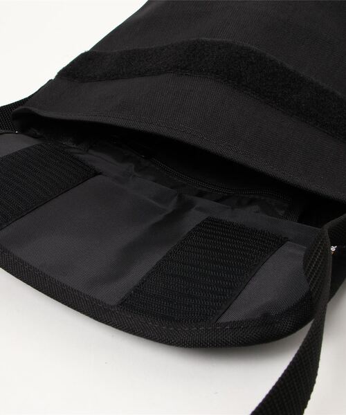 Manhattan Portage（マンハッタンポーテージ）の「Casual Messenger Bag NYC Print 2022SS（メッセンジャーバッグ・メンズ・ブラック・X-SMALL）」の16枚目の写真