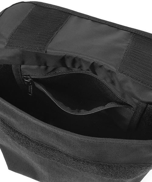 Manhattan Portage（マンハッタンポーテージ）の「Casual Messenger Bag NYC Print 2022SS（メッセンジャーバッグ・メンズ・ブラック・X-SMALL）」の10枚目の写真