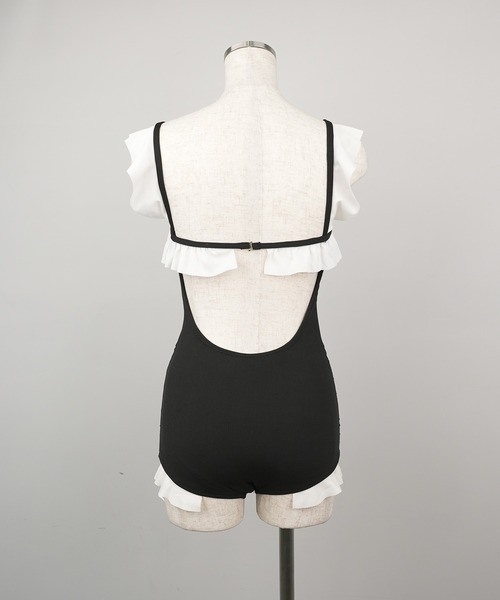 c.u.l（シーユーエル）の「フリルバックオープン ワンピース水着 culb15（水着・レディース・ブラック×ブラック/ネイビー/ブラック・S/M/L/XL）」の16枚目の写真