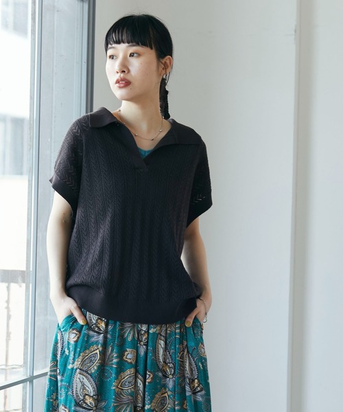 CRAFT STANDARD BOUTIQUE（クラフトスタンダードブティック）の「透かし柄スキッパーニットプルオーバー　＊◆（ニット/セーター・レディース・チャコールグレー/アイボリー/グリーン/マスタード・FREE）」の3枚目の写真
