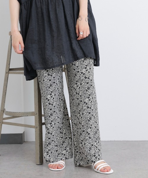PUAL CE CIN（ピュアルセシン）の「花柄プリントパンツ（その他パンツ・レディース・ブラック/ベージュ/アイボリー・FREE）」の5枚目の写真