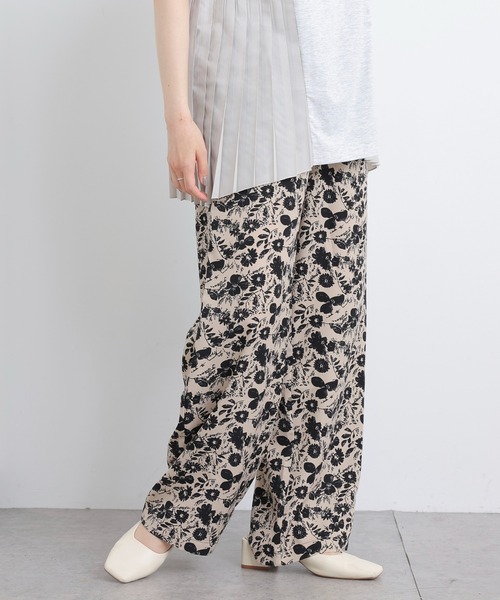 PUAL CE CIN（ピュアルセシン）の「花柄プリントパンツ（その他パンツ・レディース・ブラック/ベージュ/アイボリー・FREE）」の12枚目の写真
