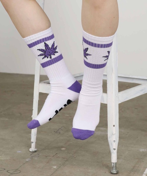 HUF(ハフ)の「HUF/ハフ GREEN BUDDY ATHLETIC SOCK ソックス(ソックス/靴下・メンズ・ホワイト×グリーン/ホワイト×パープル・ONESIZE)」の1枚目の写真