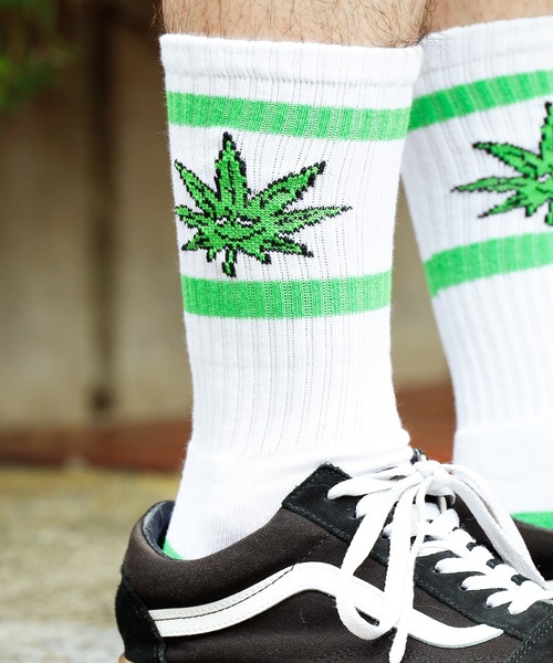 HUF(ハフ)の「HUF/ハフ GREEN BUDDY ATHLETIC SOCK ソックス(ソックス/靴下・メンズ・ホワイト×グリーン/ホワイト×パープル・ONESIZE)」の12枚目の写真
