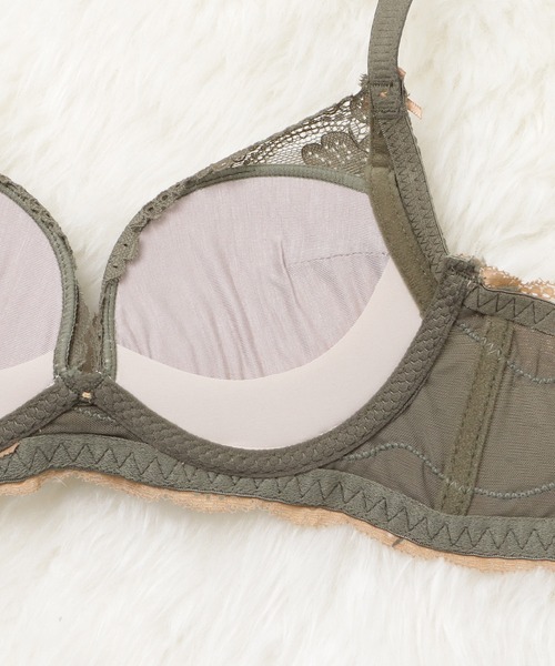 Lace Ladies（レースレディース）の「ノンワイヤー 脇高バイカラー花柄レースブラ＆ショーツ ２点セット（ブラ&ショーツ・レディース・ホワイト/ブラック/グリーン/モカ・85/80/70/75）」の22枚目の写真