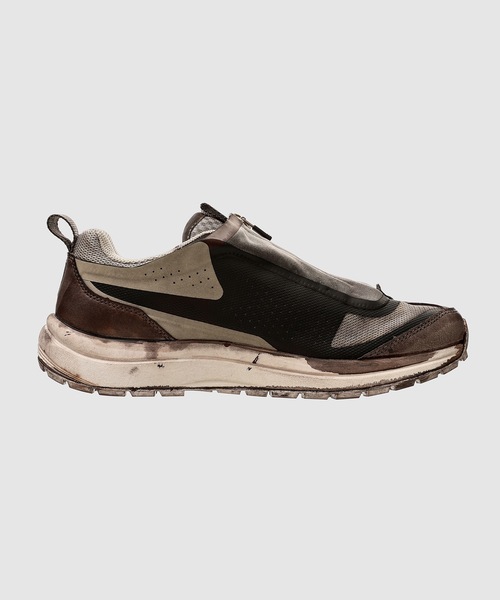 11 by Boris Bidjan Saberi ( ボリスビジャンサベリ)の「BAMBA2 LOW Wh / Wh / Wh(スニーカー・メンズ・ダークグレー・9.5/8.5/9)」の2枚目の写真