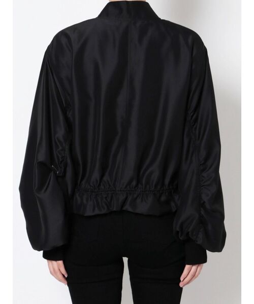 LAGUNAMOON（ラグナムーン）の「ヘムドロストボリュームショートブルゾン（ブルゾン・レディース・ブラック/モカ・FREE）」の5枚目の写真