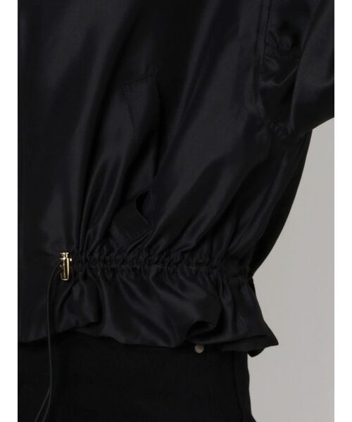 LAGUNAMOON（ラグナムーン）の「ヘムドロストボリュームショートブルゾン（ブルゾン・レディース・ブラック/モカ・FREE）」の10枚目の写真