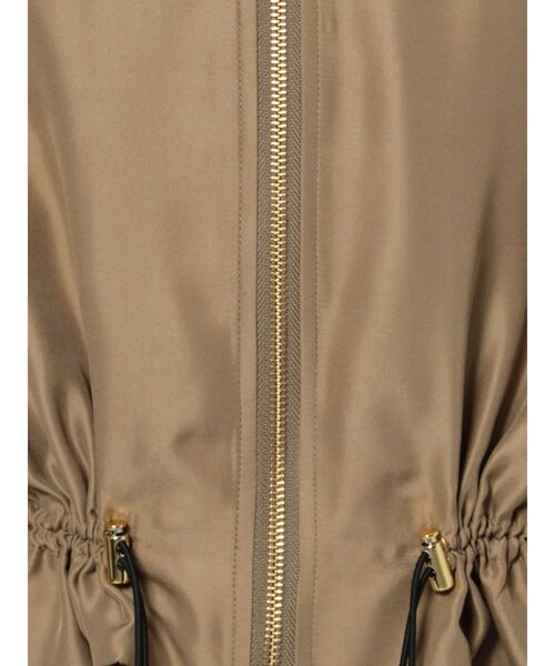 LAGUNAMOON（ラグナムーン）の「ヘムドロストボリュームショートブルゾン（ブルゾン・レディース・ブラック/モカ・FREE）」の12枚目の写真