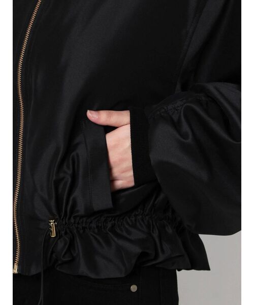 LAGUNAMOON（ラグナムーン）の「ヘムドロストボリュームショートブルゾン（ブルゾン・レディース・ブラック/モカ・FREE）」の17枚目の写真