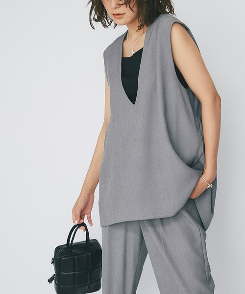 RIVE DROITE（リヴドロワ）の「WEB限定/快適 薄手Vネックベスト（ベスト・レディース・ブラック/グレー・FREE）」の18枚目の写真