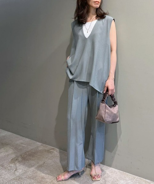 RIVE DROITE（リヴドロワ）の「WEB限定/快適 薄手Vネックベスト（ベスト・レディース・ブラック/グレー・FREE）」の21枚目の写真