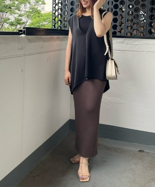 RIVE DROITE（リヴドロワ）の「WEB限定/快適 薄手Vネックベスト（ベスト・レディース・ブラック/グレー・FREE）」の22枚目の写真