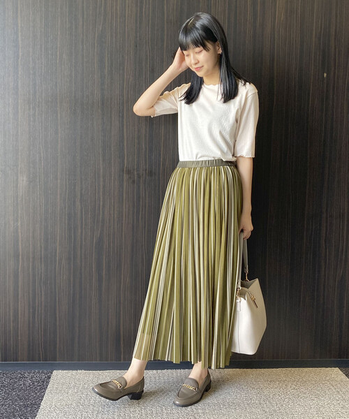 COMME CA ISM(コムサイズム)の「ストライプ チュール プリーツスカート(スカート・レディース・カーキ/チャコール・SMALL/MEDIUM/LARGE)」の16枚目の写真