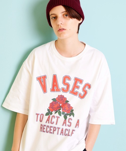 rehacer(レアセル)の「rehacer : The Vases On Wide Body / ザ ベイスズ オン ワイドボディー(Tシャツ/カットソー・メンズ・ホワイト/ブラック・LARGE/X-LARGE/MEDIUM/SMALL)」の2枚目の写真