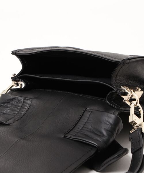 Ted Baker（テッドベーカー）の「NIYAH ソフトレザー　リボン ミニ クロスボディバッグ（ショルダーバッグ・レディース・ピンク/ブラック/ホワイト/グリーン・O/S）」の21枚目の写真