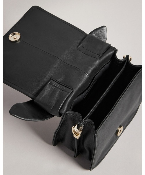 Ted Baker（テッドベーカー）の「NIYAH ソフトレザー　リボン ミニ クロスボディバッグ（ショルダーバッグ・レディース・ピンク/ブラック/ホワイト/グリーン・O/S）」の10枚目の写真