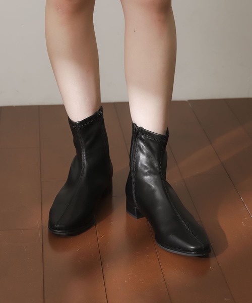 SENSE OF PLACE by URBAN RESEARCH(センスオブプレイスバイアーバンリサーチ)の「スクエアトウセンターシームストレッチローブーツ(ブーツ・レディース・ブラック/ブラウン/アイボリー・LARGE/MEDIUM/X-LARGE/SMALL)」の9枚目の写真