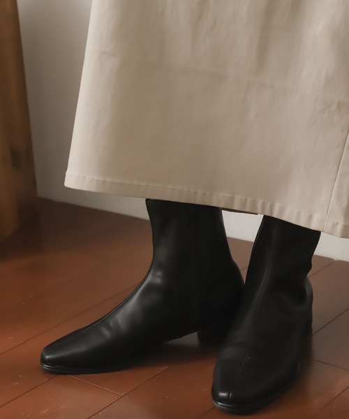 SENSE OF PLACE by URBAN RESEARCH(センスオブプレイスバイアーバンリサーチ)の「スクエアトウセンターシームストレッチローブーツ(ブーツ・レディース・ブラック/ブラウン/アイボリー・LARGE/MEDIUM/X-LARGE/SMALL)」の16枚目の写真