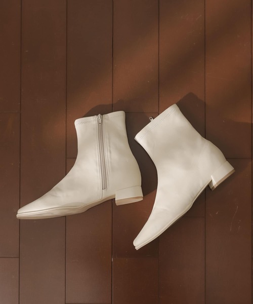 SENSE OF PLACE by URBAN RESEARCH(センスオブプレイスバイアーバンリサーチ)の「スクエアトウセンターシームストレッチローブーツ(ブーツ・レディース・ブラック/ブラウン/アイボリー・LARGE/MEDIUM/X-LARGE/SMALL)」の18枚目の写真