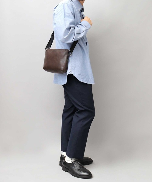 REGiSTA（レジスタ）の「スプリットレザー（牛床革） 横型 サコッシュ ミニショルダーバッグ（ショルダーバッグ・メンズ・ブラック/ダークブラウン/ネイビー/グレー・FREE）」の16枚目の写真