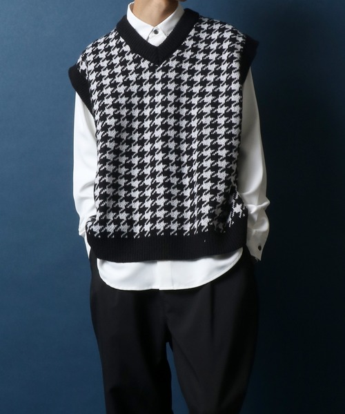 ANPAS（アンパス）の「Total Pattern Knit Vest/総柄 ニットルーズベスト（ベスト・メンズ・レッド系その他/ブラック系その他3/ブラック系その他/ブラック系その他2/ブラウン系その他/グリーン系その他・LL/M/L）」の14枚目の写真