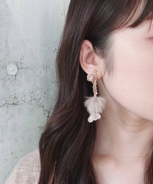 m.soeur（エムスール）の「ファーとパールのチェーンレースイヤリング（イヤリング）」